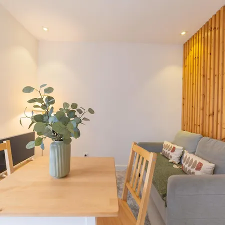 Alcantara Charm Apartment *